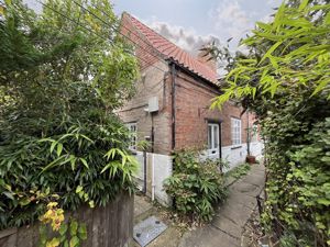 Front elevation- click for photo gallery